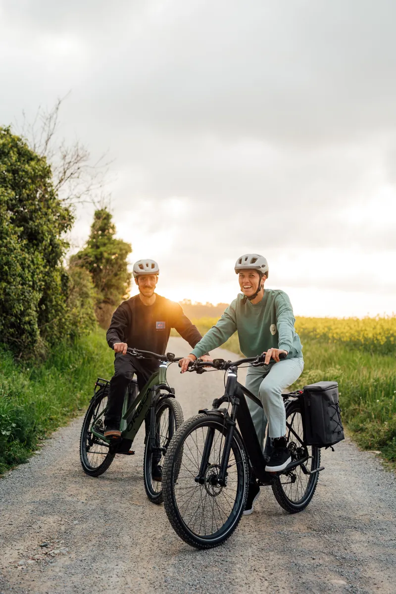 Orbea Kemen SUV 30 Electric Bike 2022/23 Green-3